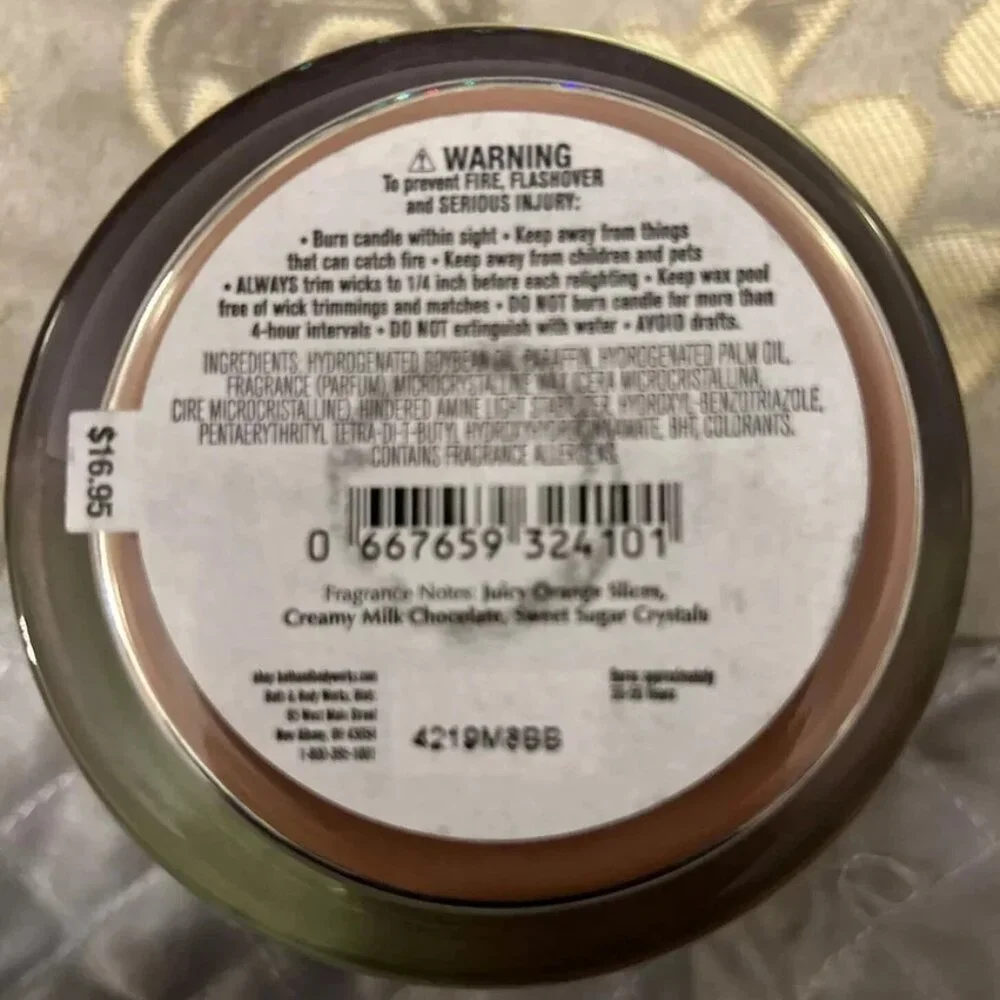 Bath & Body Works Chocolate Covered Orange Candle NEW - Picture 2 of 5